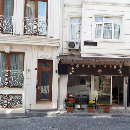 Hotel Druzhba 3*